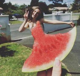吃瓜夏天拍照,定格清凉美好时光