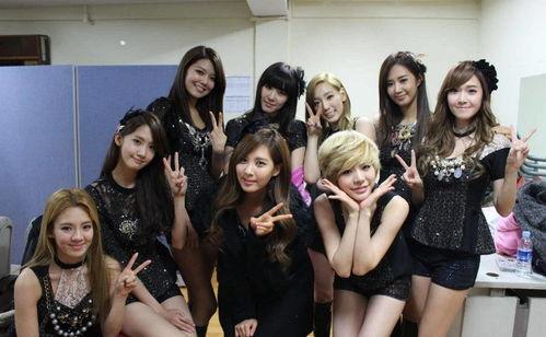 沈阳女孩吃瓜事件,揭秘网络舆论的风暴与反思  第2张