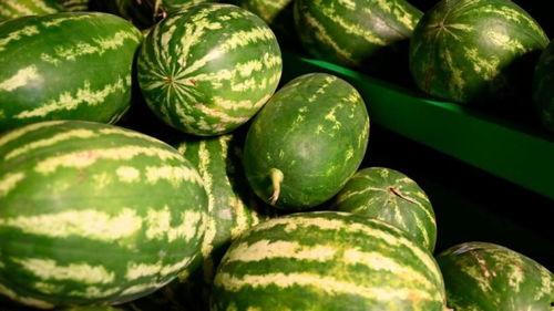 微山最近吃瓜事件,揭秘背后真相与网络舆论风暴  第3张