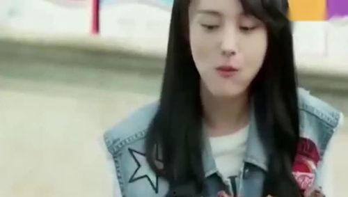 中科校花吃瓜  第3张